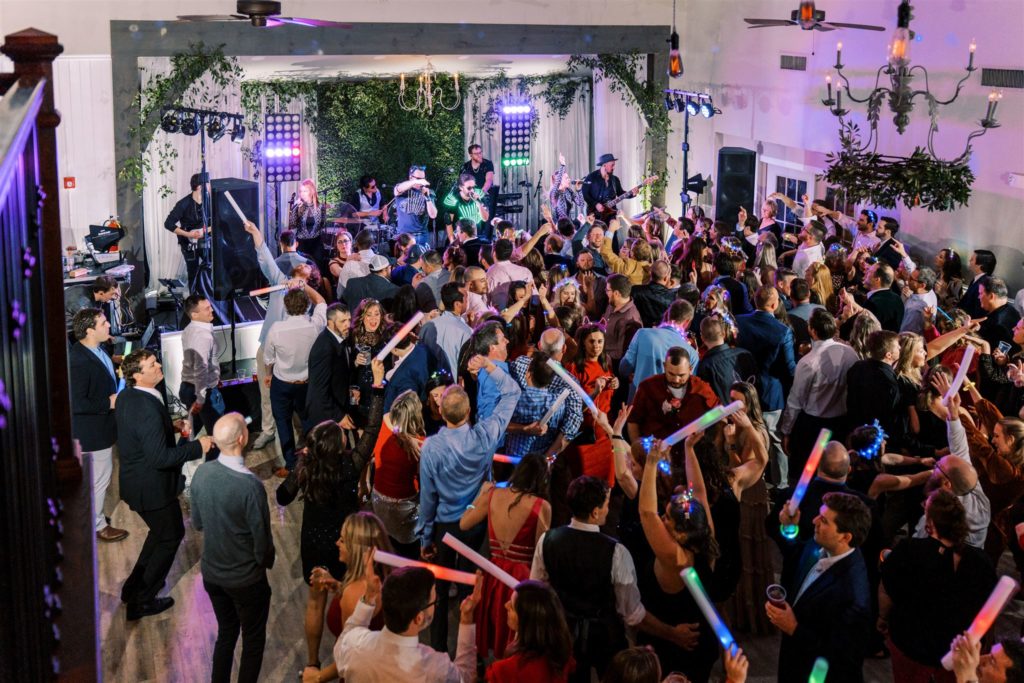 Tips for an Indoor Ceremony With Outdoor Photos in Cartersville